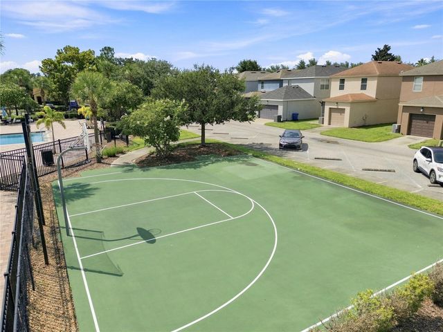 4613 SOMERSET HILL LN, Riverview, FL 33578