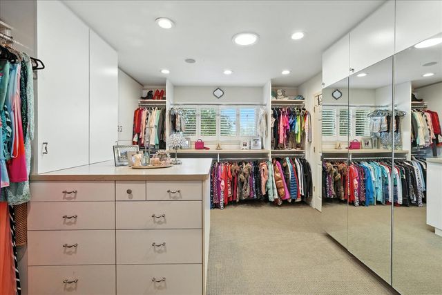 2176 N Bethel Avenue, Sanger, CA 93657