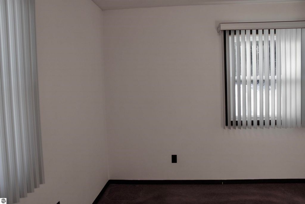 Image 9 of property listing at 11810 Chaney Drive, Rapid City, MI 49676