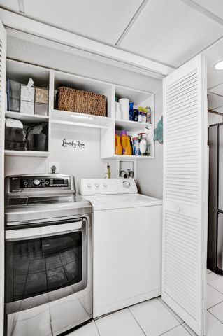 4200 Oaks Terrace 203, Pompano Beach, FL 33069