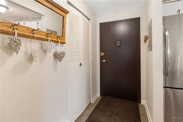 32 Watertree Drive, Dewitt, NY 13057