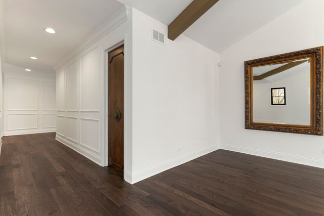 674 Plum Tree Road, Barrington Hills, IL 60010