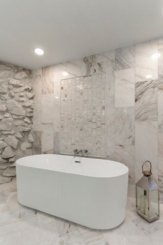 674 Plum Tree Road, Barrington Hills, IL 60010