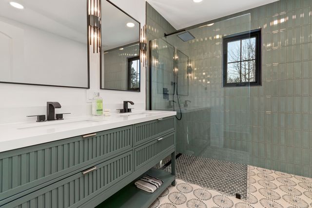 674 Plum Tree Road, Barrington Hills, IL 60010