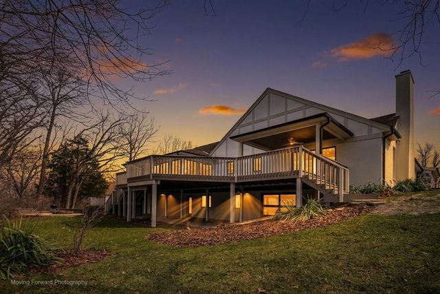 674 Plum Tree Road, Barrington Hills, IL 60010