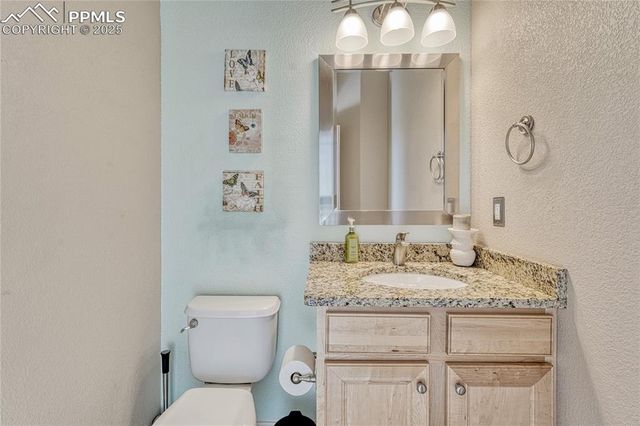 1519 Oakmont Drive, Colorado Springs, CO 80921