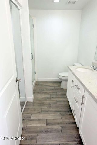 2528 W SWEETWATER Avenue, Phoenix, AZ 85029