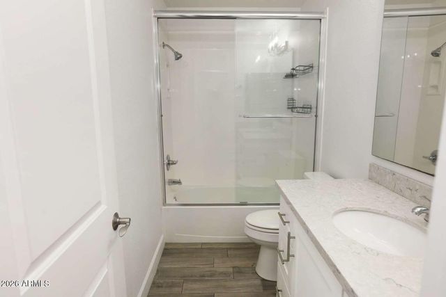 2528 W SWEETWATER Avenue, Phoenix, AZ 85029