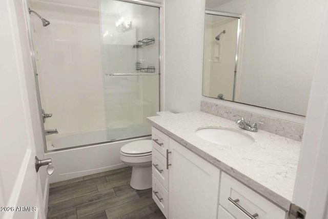 2528 W SWEETWATER Avenue, Phoenix, AZ 85029