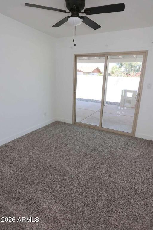 Image 13 of property listing at 2528 W SWEETWATER Avenue, Phoenix, AZ 85029