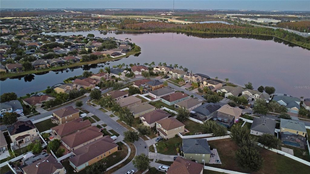 Image 53 of property listing at 14614 GRAND COVE DRIVE, Orlando, FL 32837