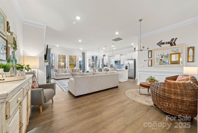 4129 Duplin Drive, Charlotte, NC 28214