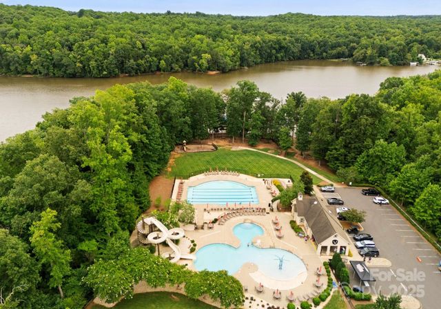 4129 Duplin Drive, Charlotte, NC 28214