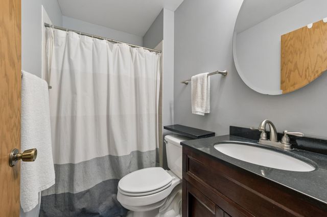 6015 Creek Ridge Court, Minnetonka, MN 55345