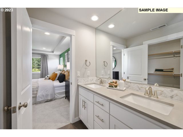 725 N RUSSET Pl 192, Ridgefield, WA 98642