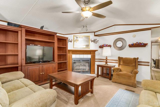 205 Bridge City Dr, Pensacola, FL 32506