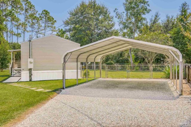 205 Bridge City Dr, Pensacola, FL 32506