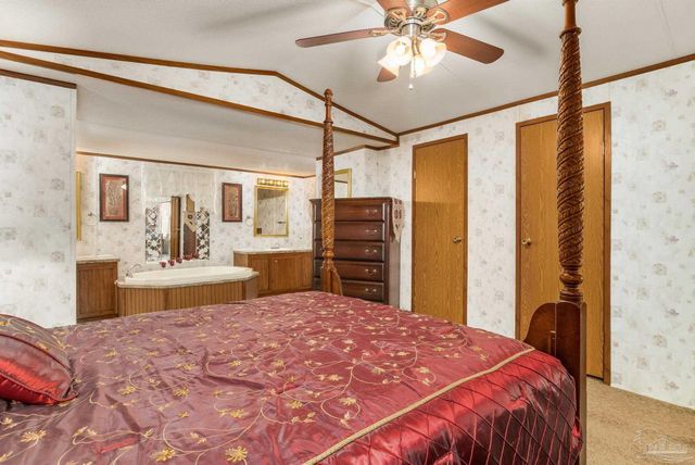 205 Bridge City Dr, Pensacola, FL 32506