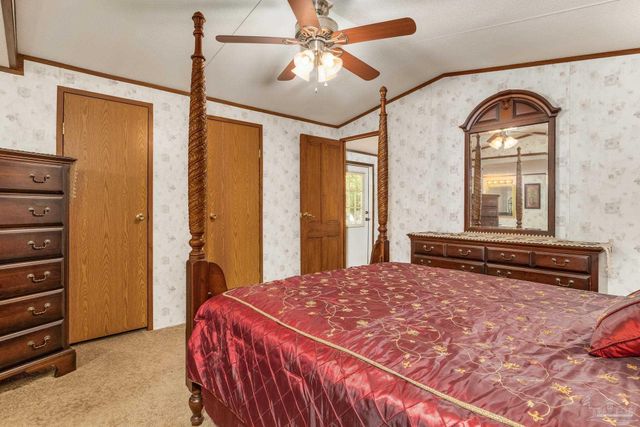 205 Bridge City Dr, Pensacola, FL 32506