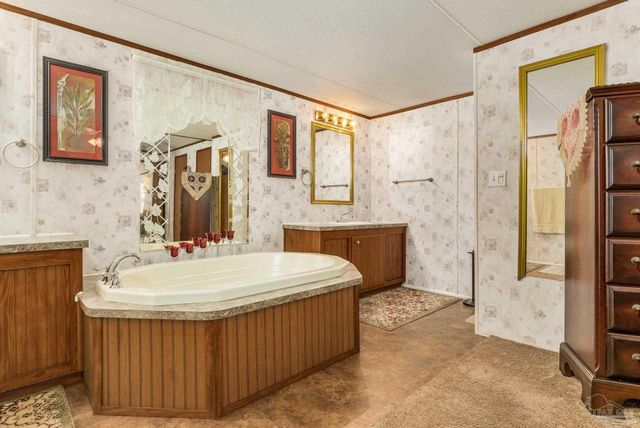 205 Bridge City Dr, Pensacola, FL 32506