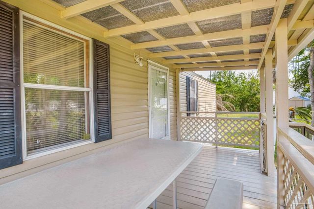 205 Bridge City Dr, Pensacola, FL 32506