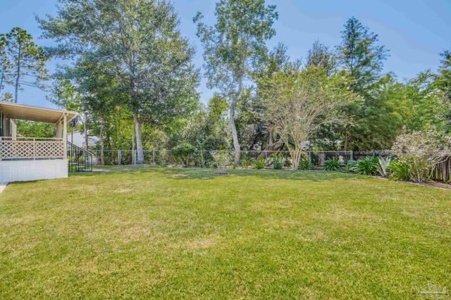 205 Bridge City Dr, Pensacola, FL 32506