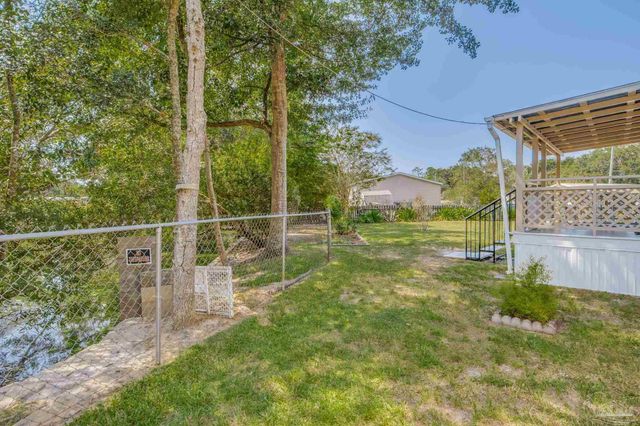 205 Bridge City Dr, Pensacola, FL 32506