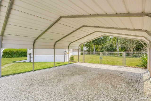 205 Bridge City Dr, Pensacola, FL 32506