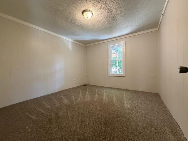 2 Wilma Ln, Chestnut Mound, TN 38552