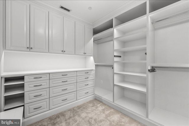 9919 LOGAN DR, Potomac, MD 20854