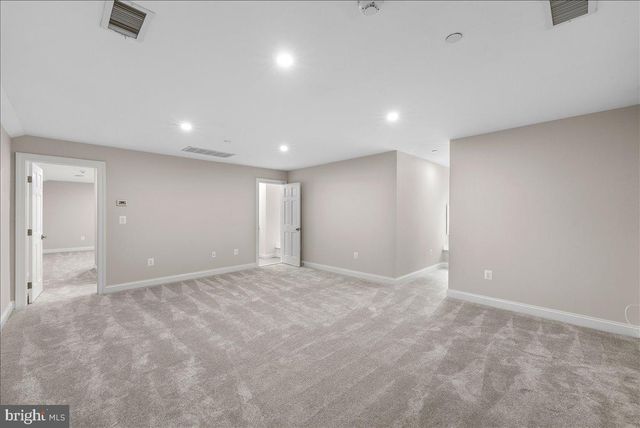 9919 LOGAN DR, Potomac, MD 20854