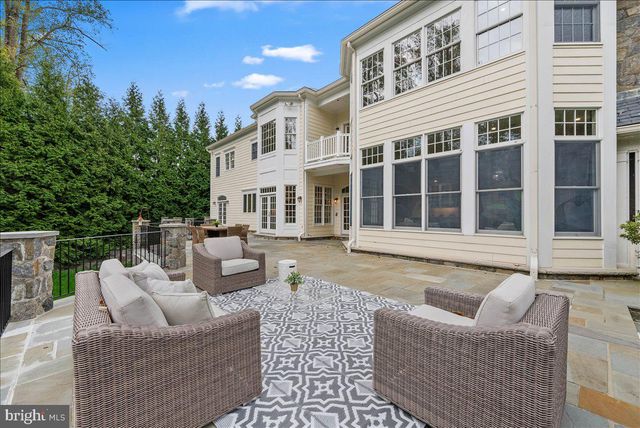 9919 LOGAN DR, Potomac, MD 20854