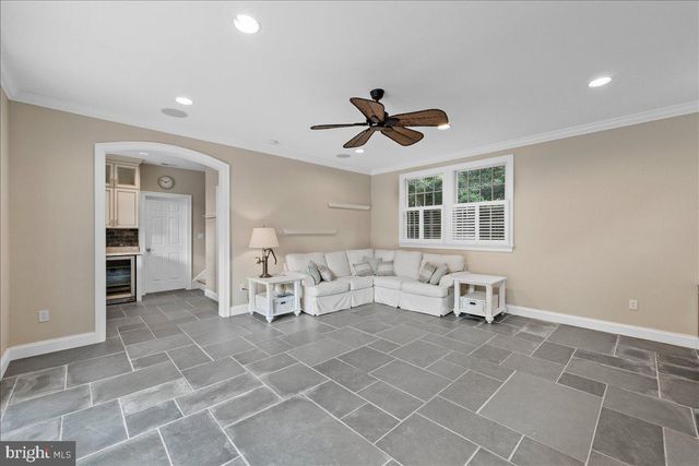 9919 LOGAN DR, Potomac, MD 20854