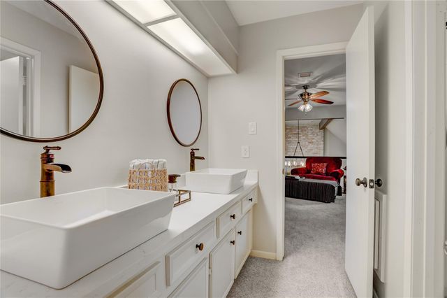 1607 Park Haven Drive, Houston, TX 77077