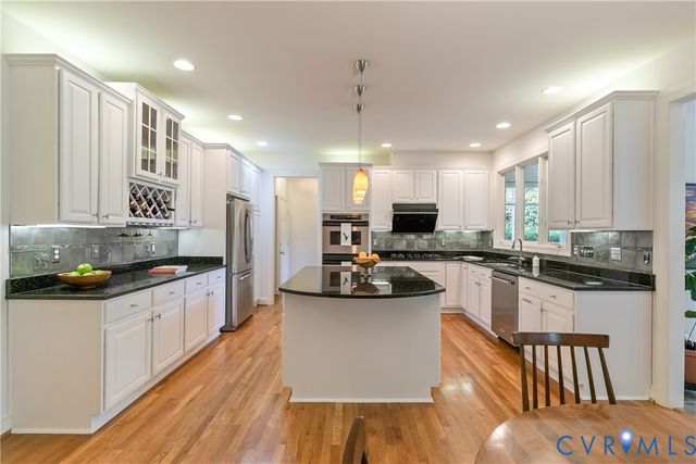 12172 Morestead Ct, Glen Allen, VA 23059