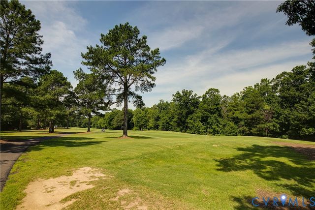 12172 Morestead Ct, Glen Allen, VA 23059