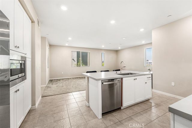 199 Bowery, Irvine, CA 92612