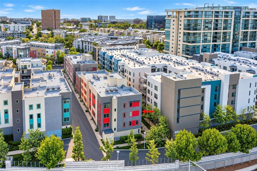 199 Bowery, Irvine, CA 92612