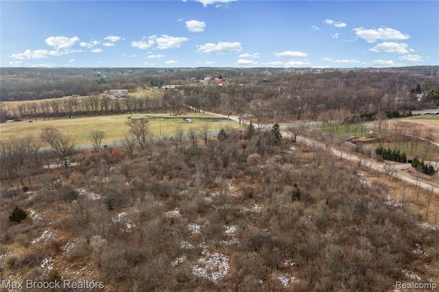 5024 E Joy Road, Ann Arbor, MI 48105