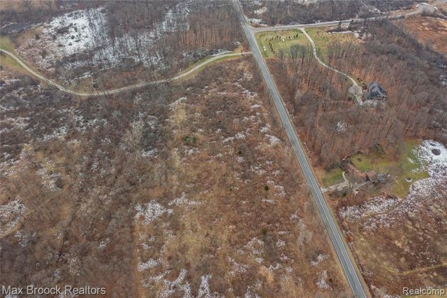 5024 E Joy Road, Ann Arbor, MI 48105