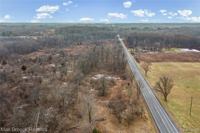 5024 E Joy Road, Ann Arbor, MI 48105