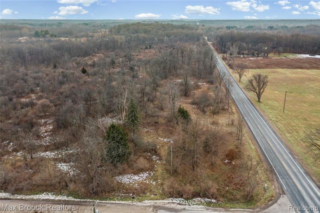 5024 E Joy Road, Ann Arbor, MI 48105