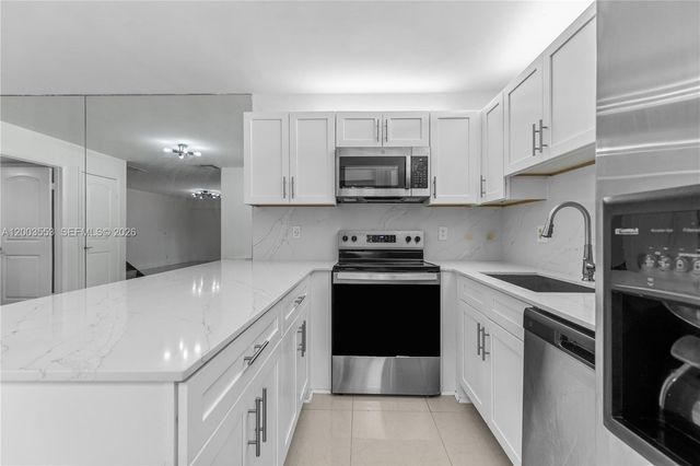 2971 SW 11th Pl, Deerfield Beach, FL 33442
