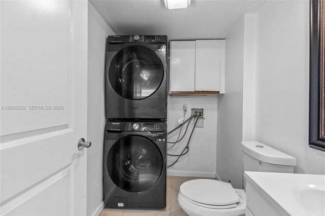 2971 SW 11th Pl, Deerfield Beach, FL 33442
