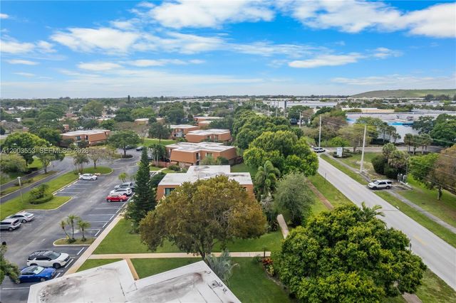 2971 SW 11th Pl, Deerfield Beach, FL 33442
