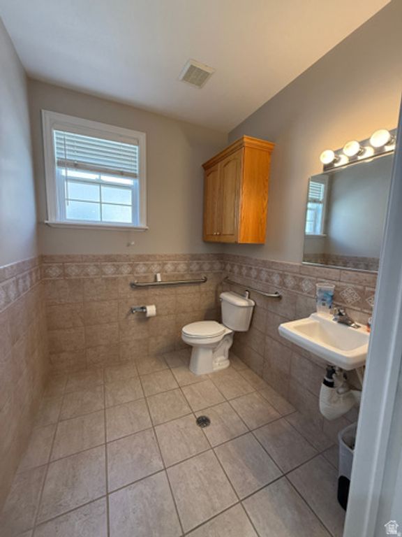 1106 S UNION AVE, Midvale, UT 84047 — photo 5