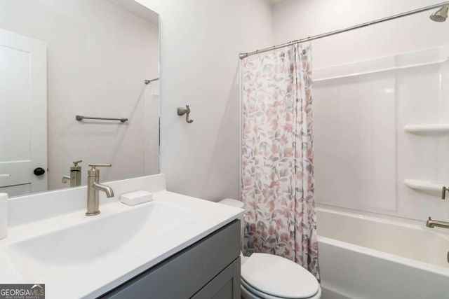 964 Bibbs Circle, Atlanta, GA 30318