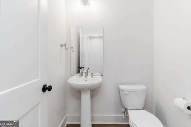 964 Bibbs Circle, Atlanta, GA 30318