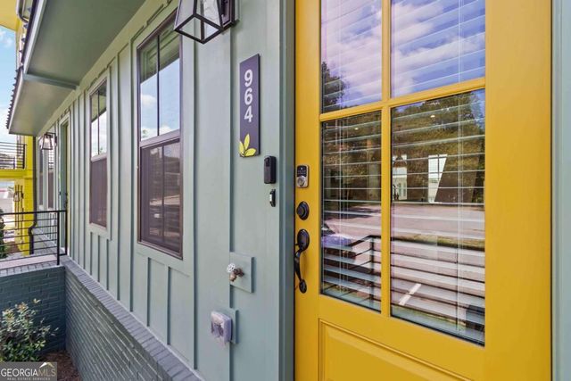 964 Bibbs Circle, Atlanta, GA 30318