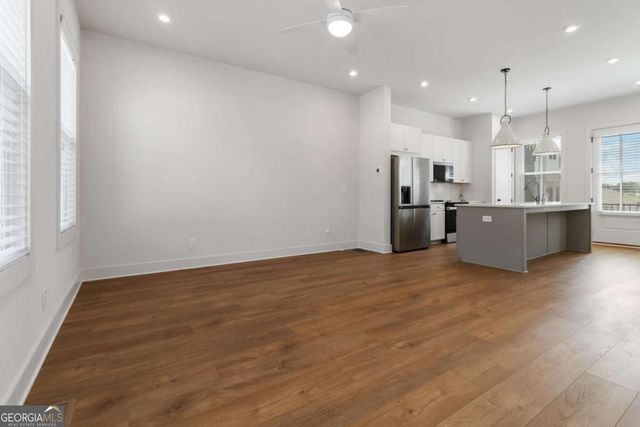 964 Bibbs Circle, Atlanta, GA 30318